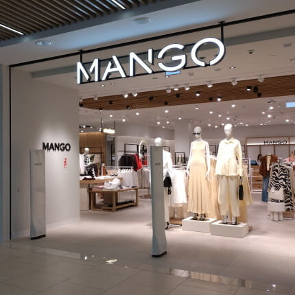 Iepirkšanās centrā “AKROPOLE Alfa” atklāts Baltijā lielākais “Mango” veikals