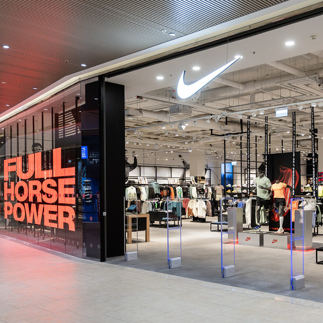 “AKROPOLE Alfa” turpina attīstību – jūlijā durvis vērs plašākais “Nike” veikals Latvijā un gaidāmi citi jaunumi